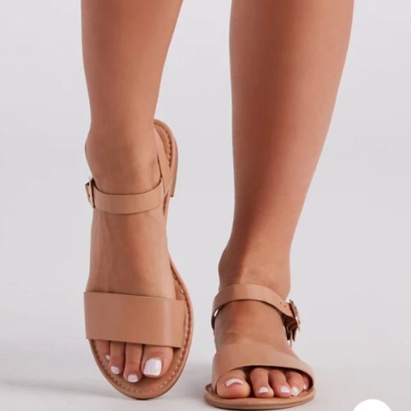 WINDSOR Basic Strap Sandals NWT - Picture 4 of 6